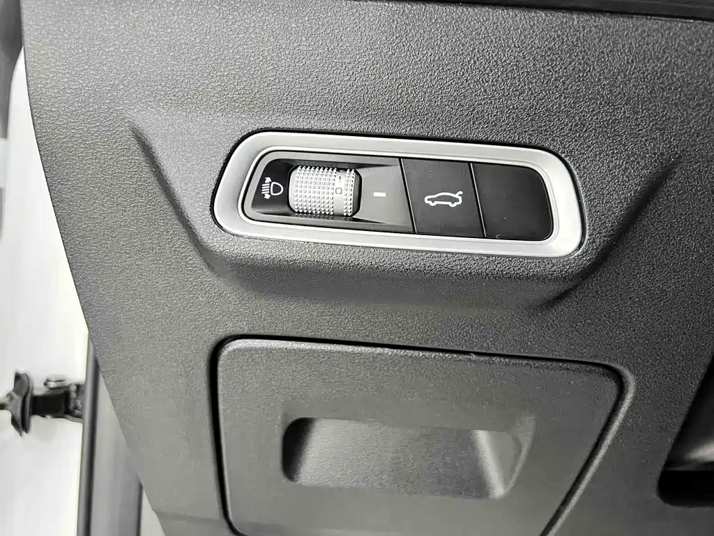 Geely Emgrand S 2022 — фото 9