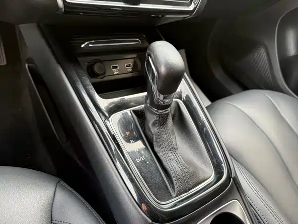 Roewe i5 2020