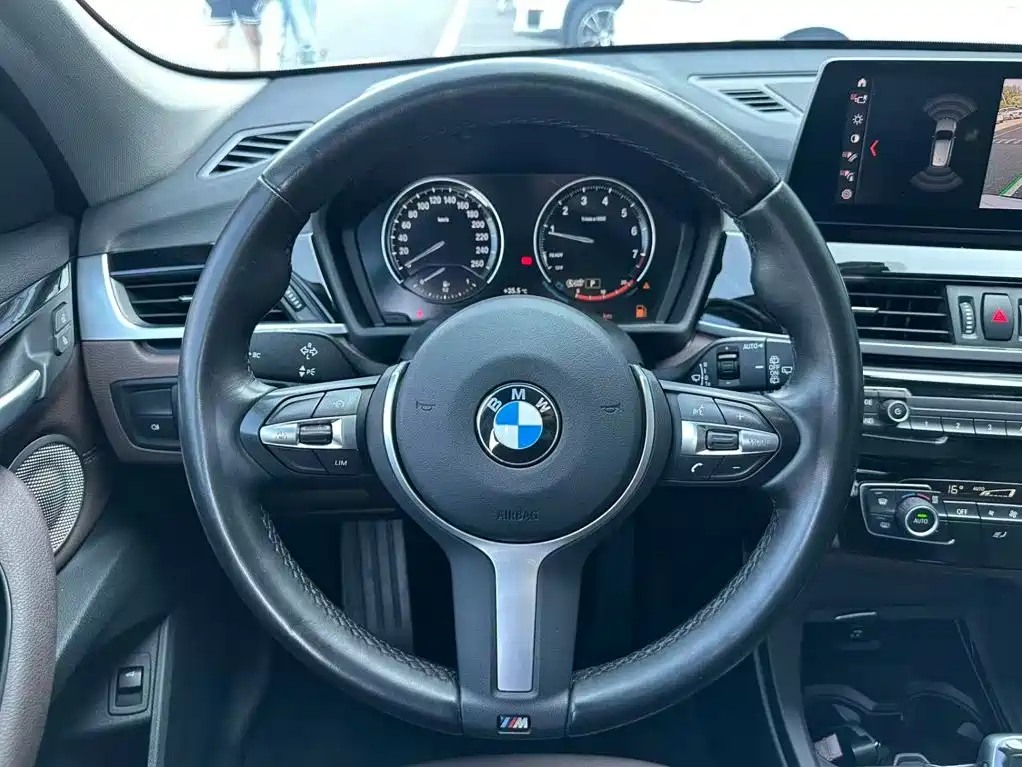 BMW X1 2022 — фото 11