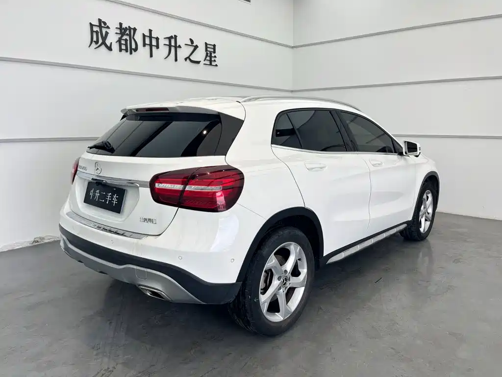 Mercedes-Benz GLA 2019 — фото 16