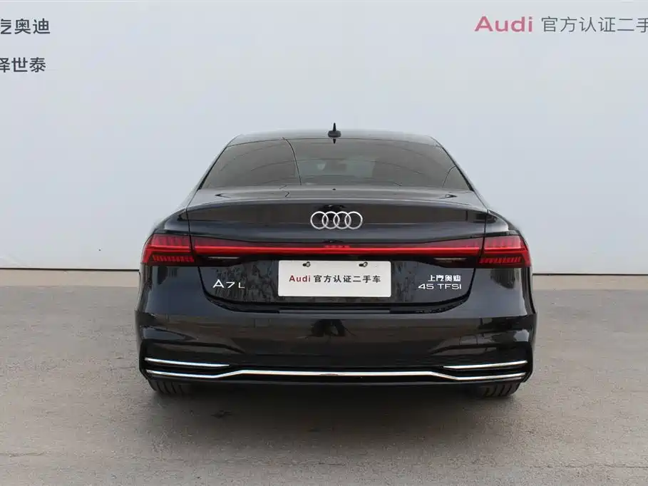 Audi A7L 2024 — фото 5