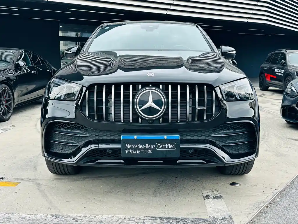 Mercedes-Benz GLE Coupe AMG 2025 — фото 2