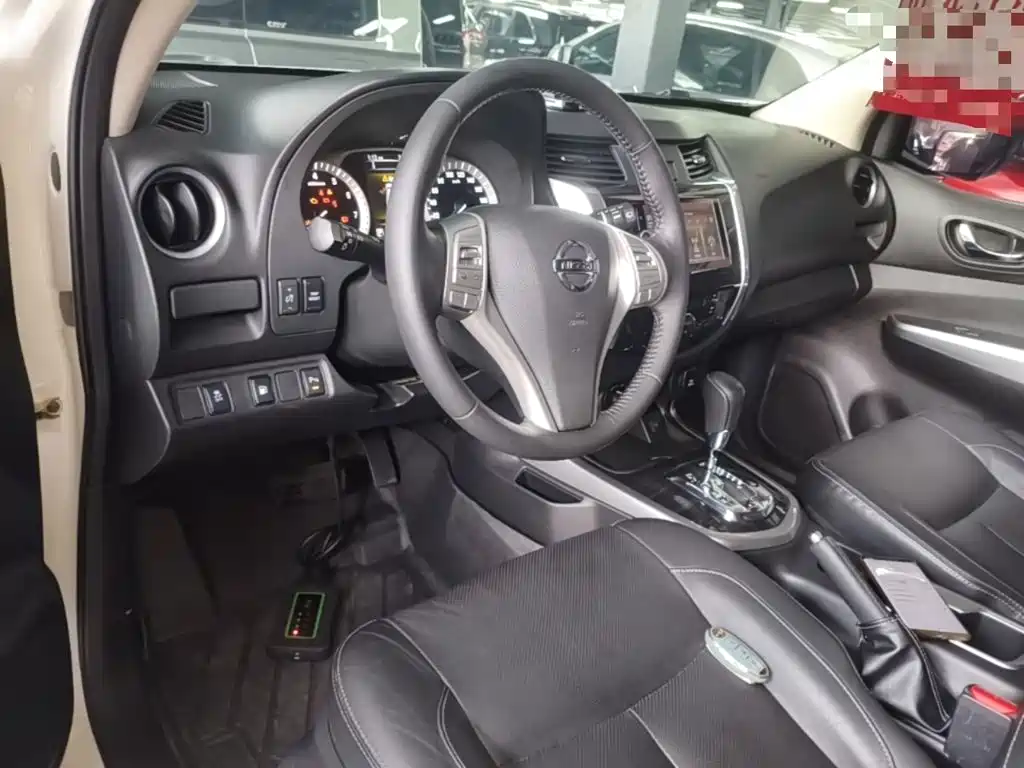 Nissan Terra 2019 — фото 10