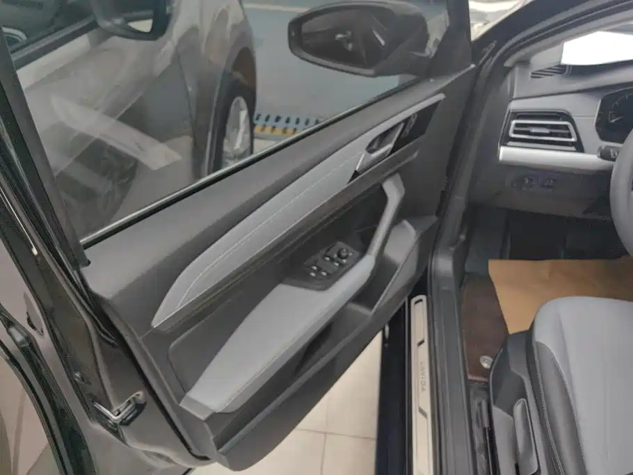 Volkswagen Lavida 2024
