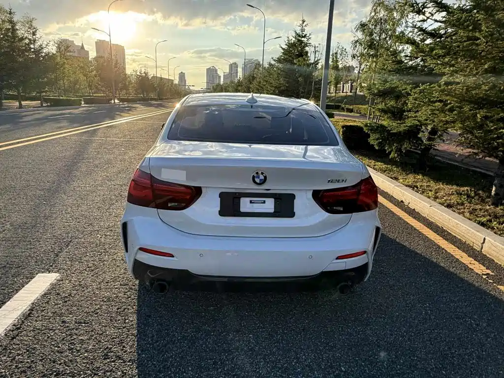 BMW 1 Series 2023