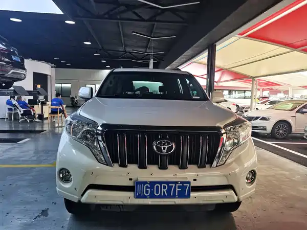 Toyota Prado 2015