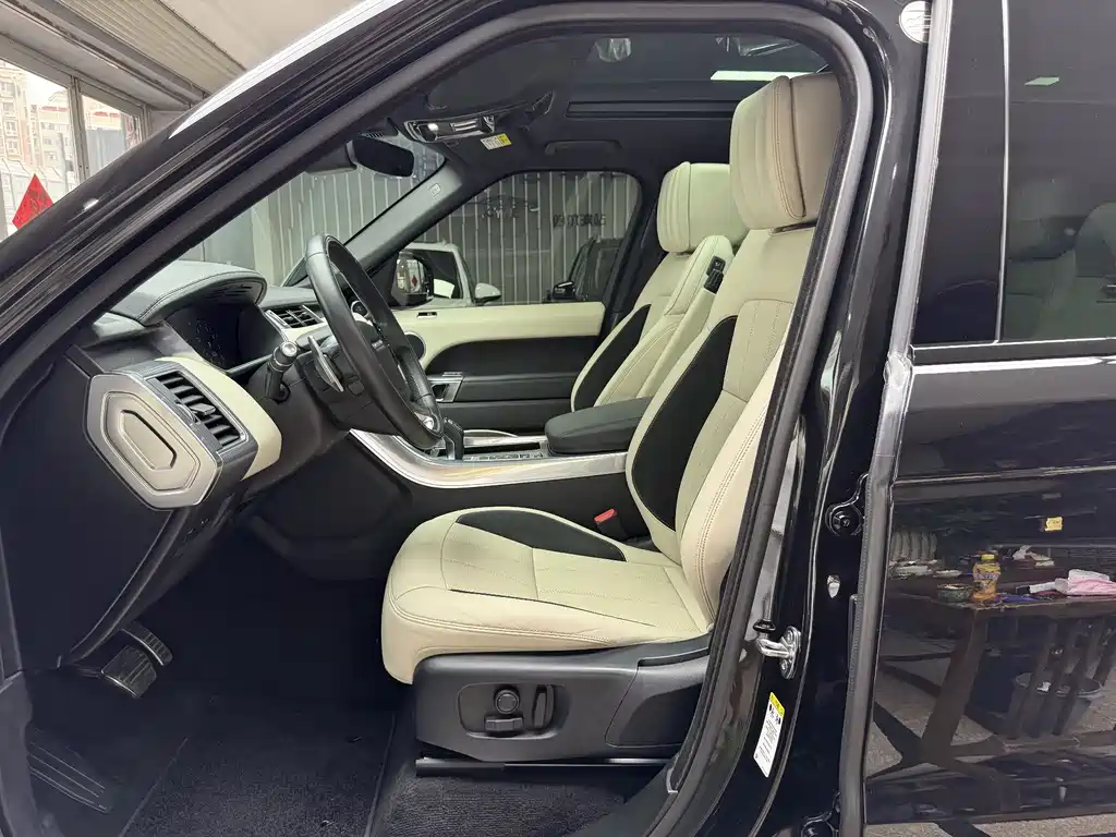 Land Rover Range Rover Sport 2019 — фото 10