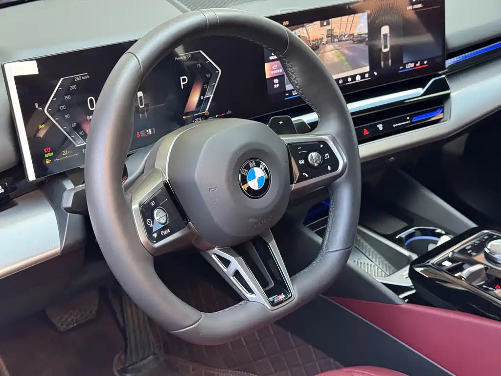 BMW 5 Series 2024 — фото 17