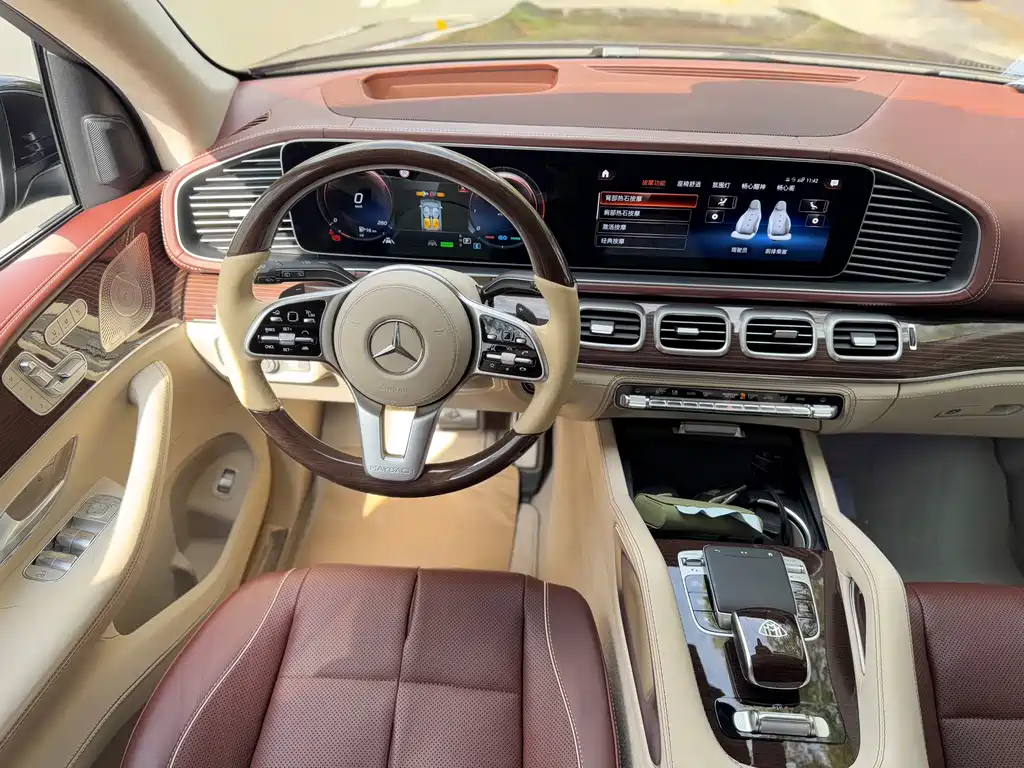 Mercedes-Benz GLS 2021 — фото 27