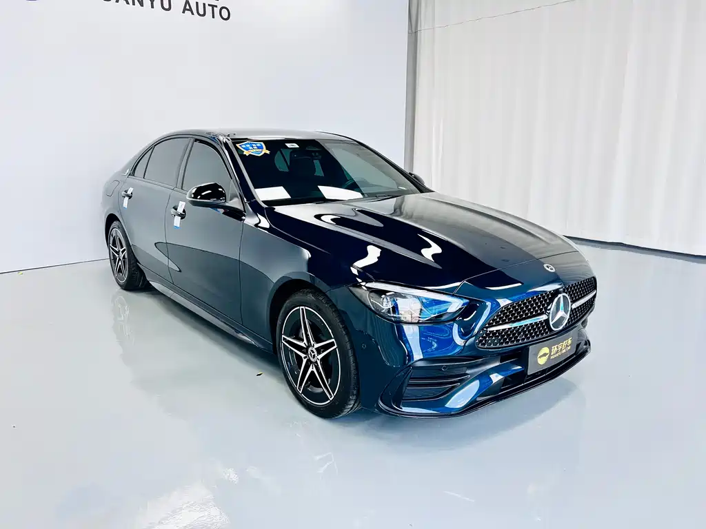 Mercedes-Benz C-Class 2023 — фото 3