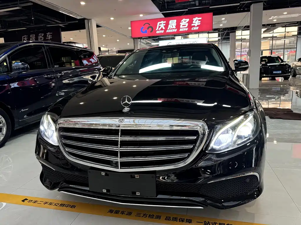 Mercedes-Benz E-Class 2020 — фото 17