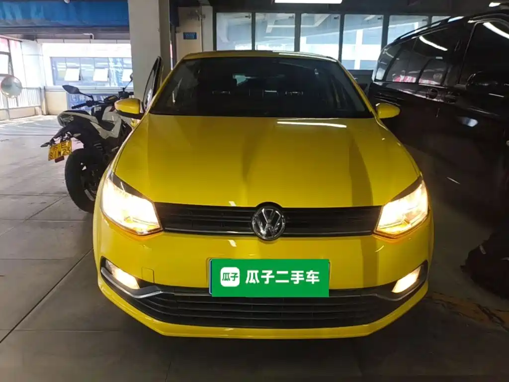 Volkswagen Polo 2015