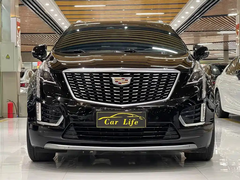 Cadillac XT5 2019 — фото 2