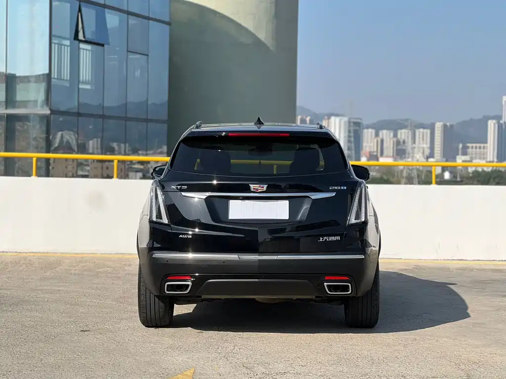 Cadillac XT5 2021 — фото 11