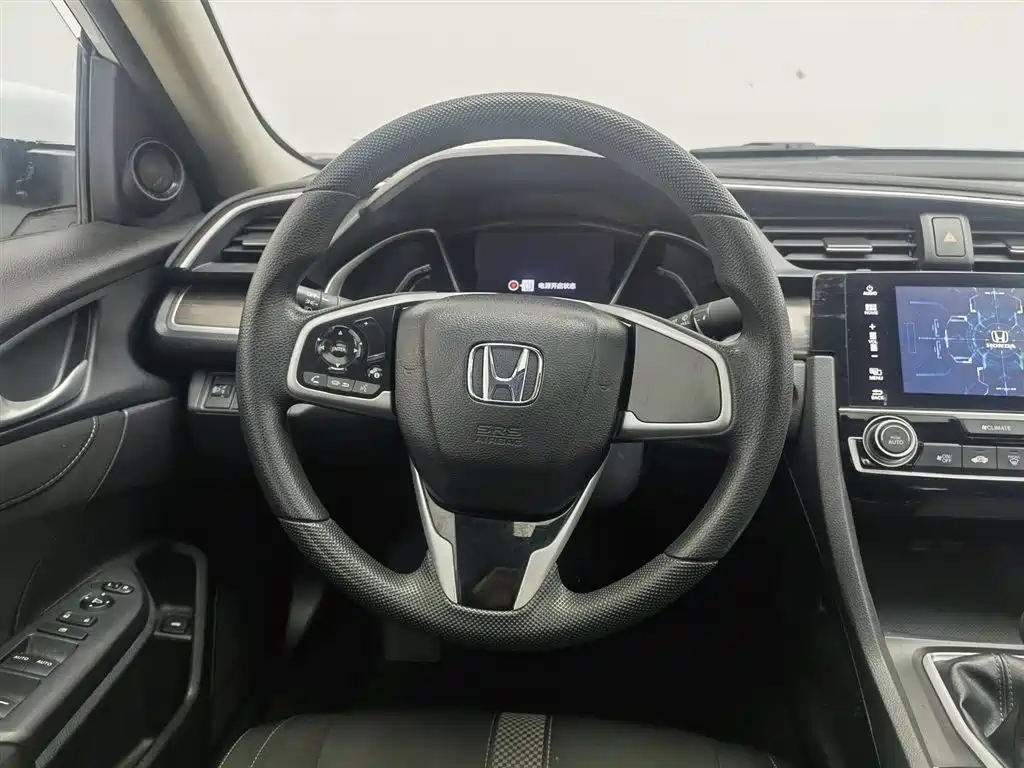 Honda Civic 2020 — фото 11