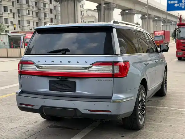 Lincoln Navigator 2020