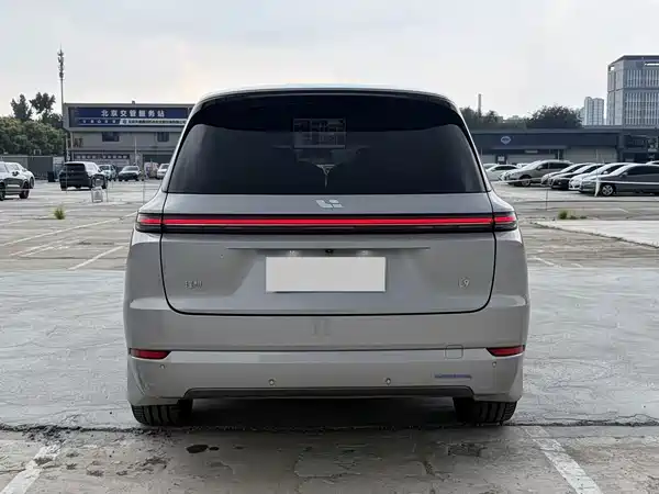 Li Auto L9 2022