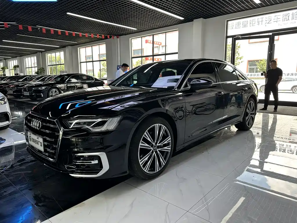 Audi A6L 2025
