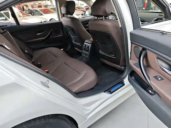 BMW 3 Series 2018