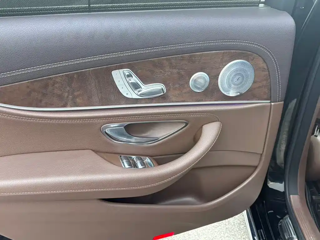 Mercedes-Benz E-Class 2017