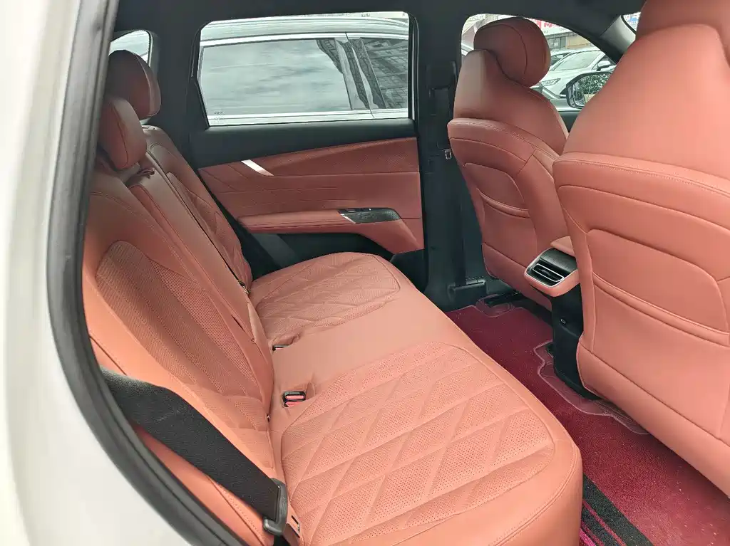 Changan CS75PLUS 2025 — фото 10