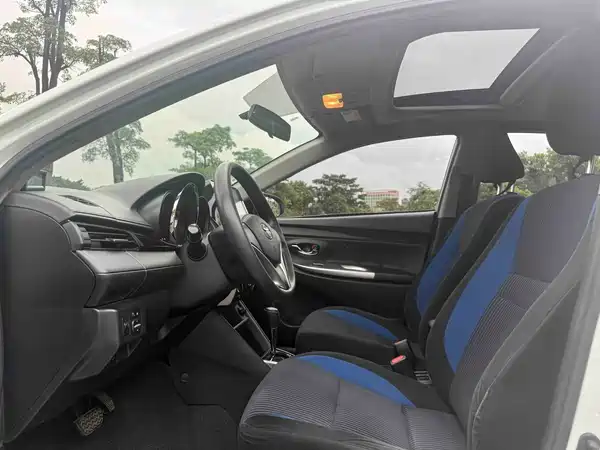 Toyota Yaris L 2017