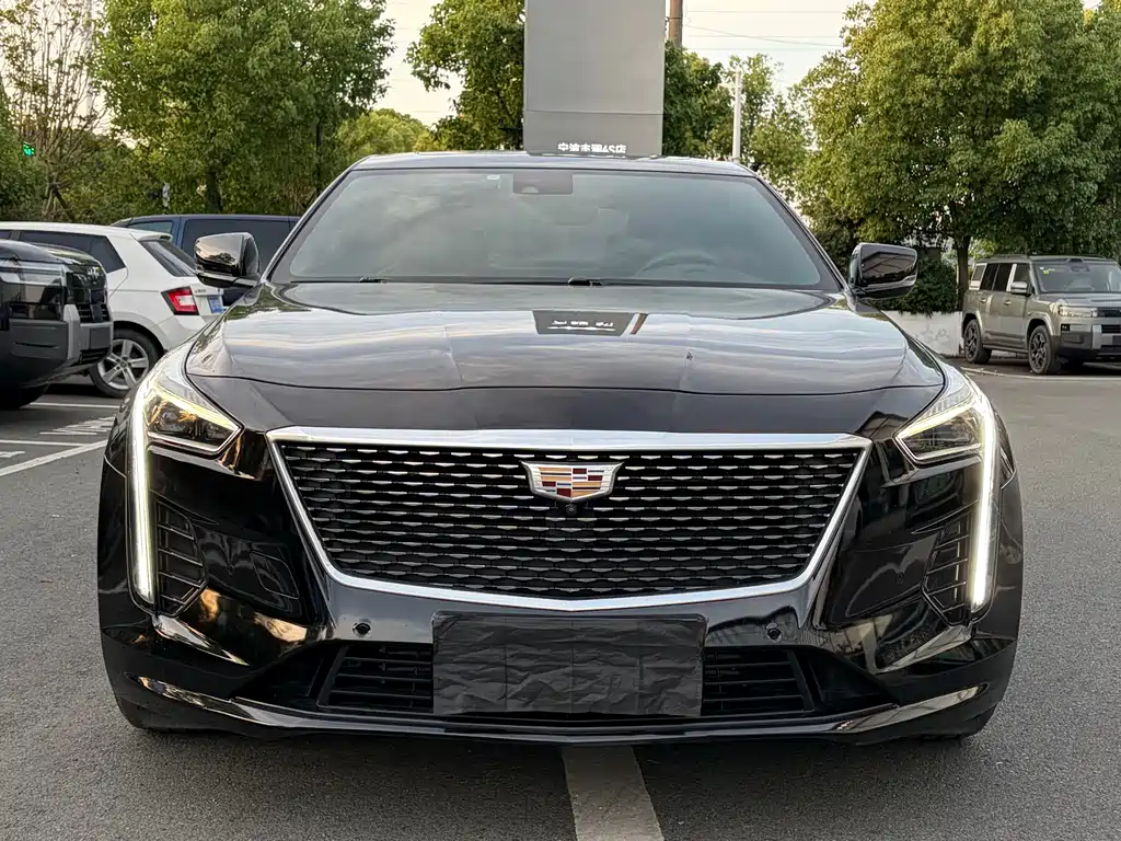 Cadillac CT6 2023 — фото 2