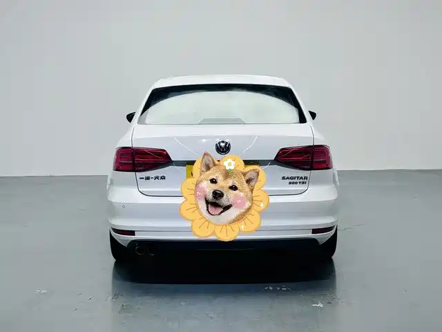 Volkswagen Sagitar 2017 — фото 15