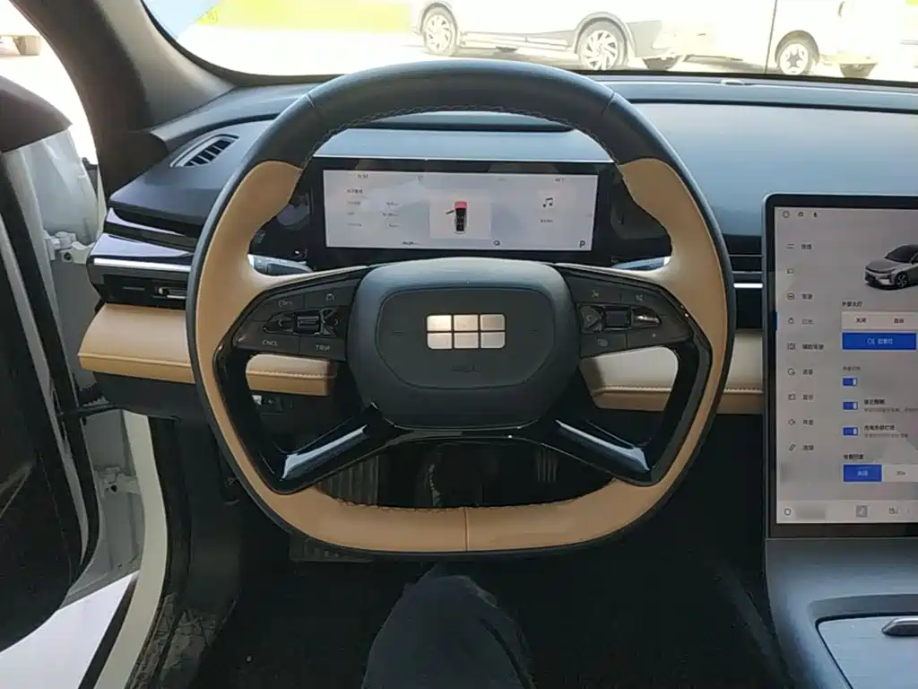 Geely Galaxy L6 2025 — фото 11
