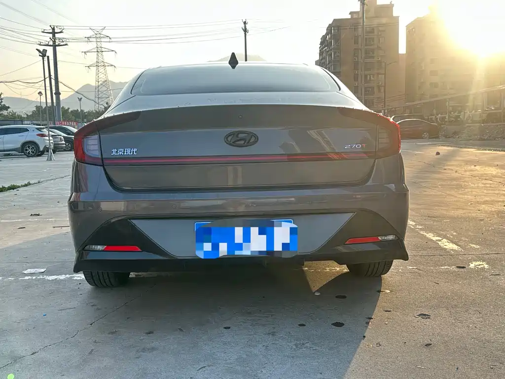 Hyundai Sonata 2022 — фото 15
