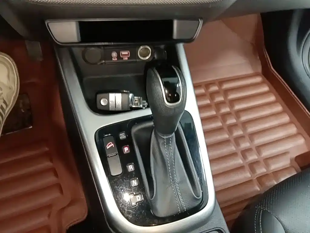 Kia KX3 Proud Running 2016 — фото 14