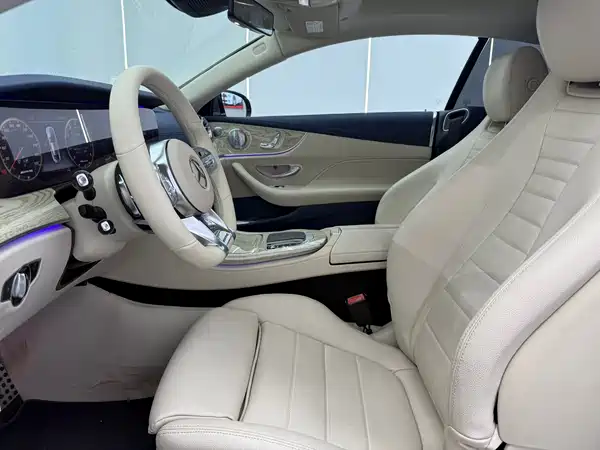 Mercedes-Benz E-Class 2018