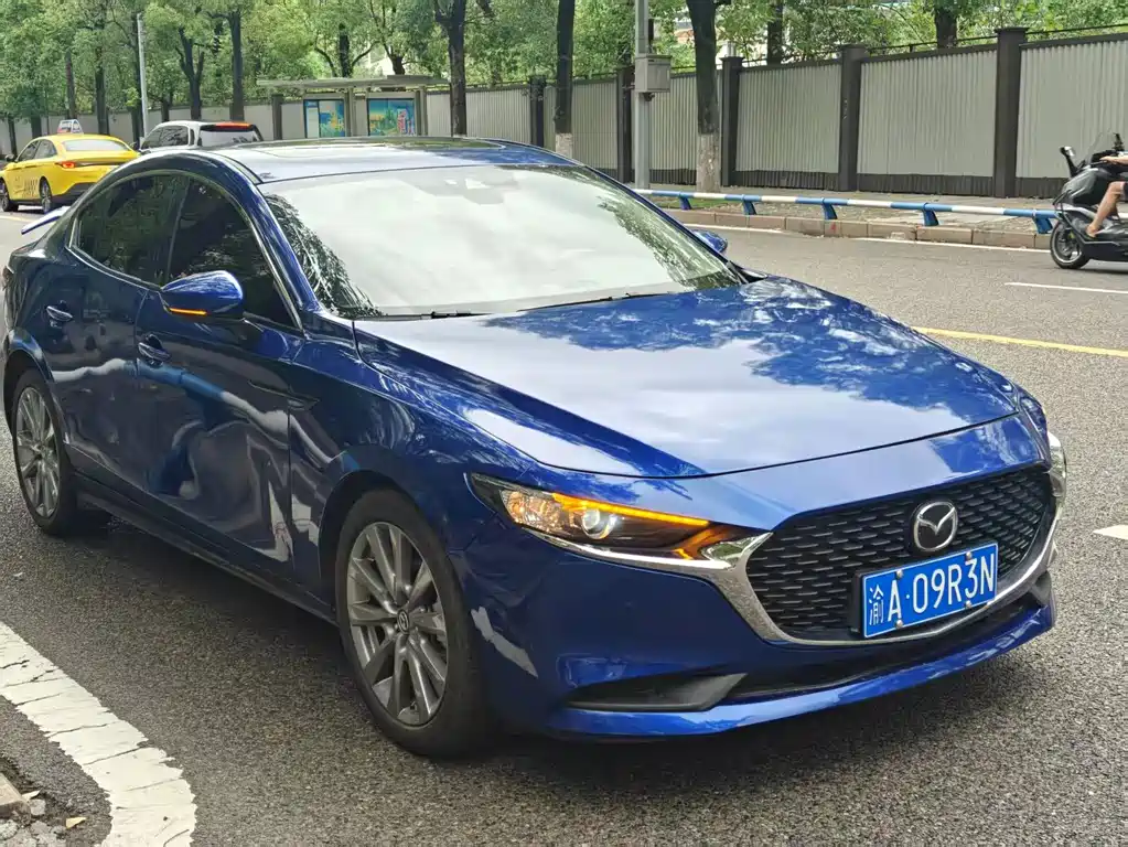 Mazda 3 Angkesela 2023