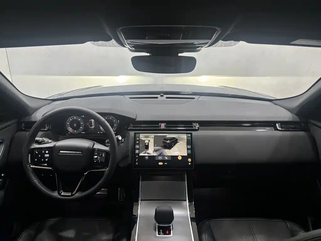 Land Rover Velar 2024 — фото 15