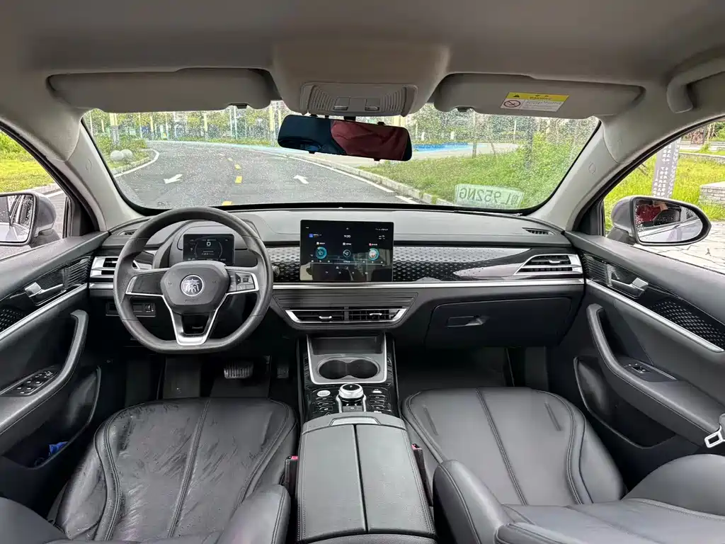 BYD Qin PLUS 2022 — фото 13