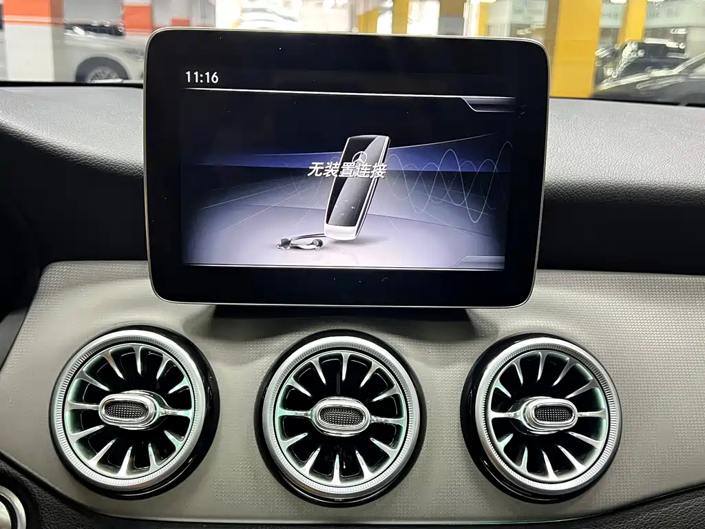 Mercedes-Benz CLA 2018 — фото 18