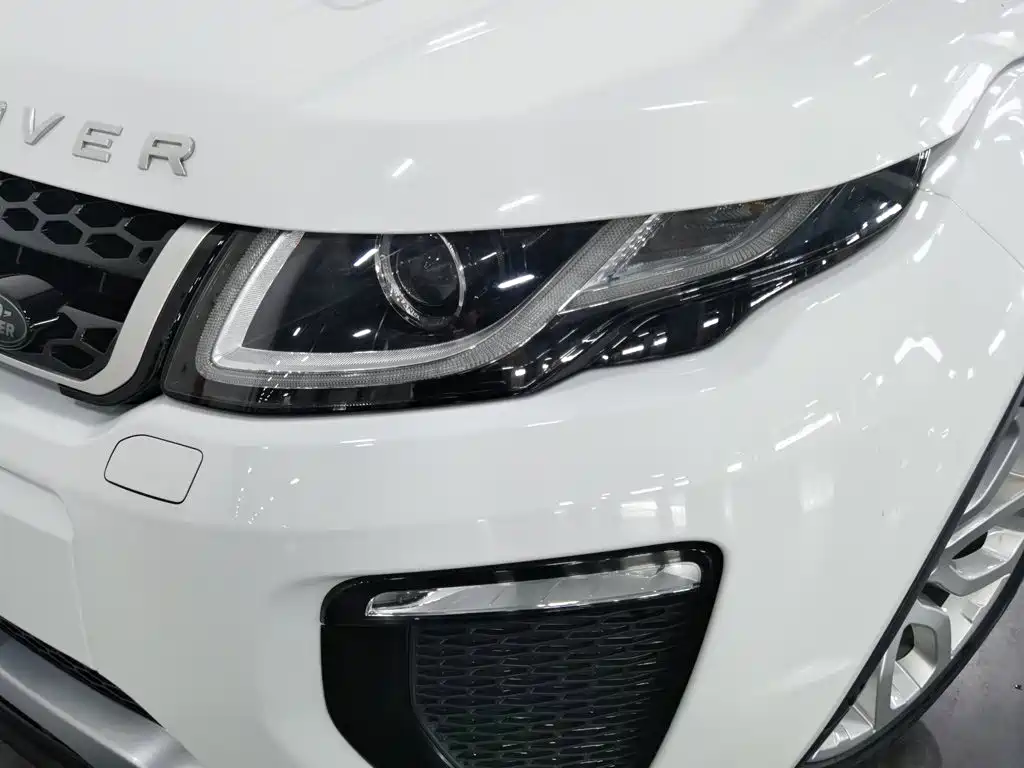 Land Rover Range Rover Evoque 2018 — фото 7