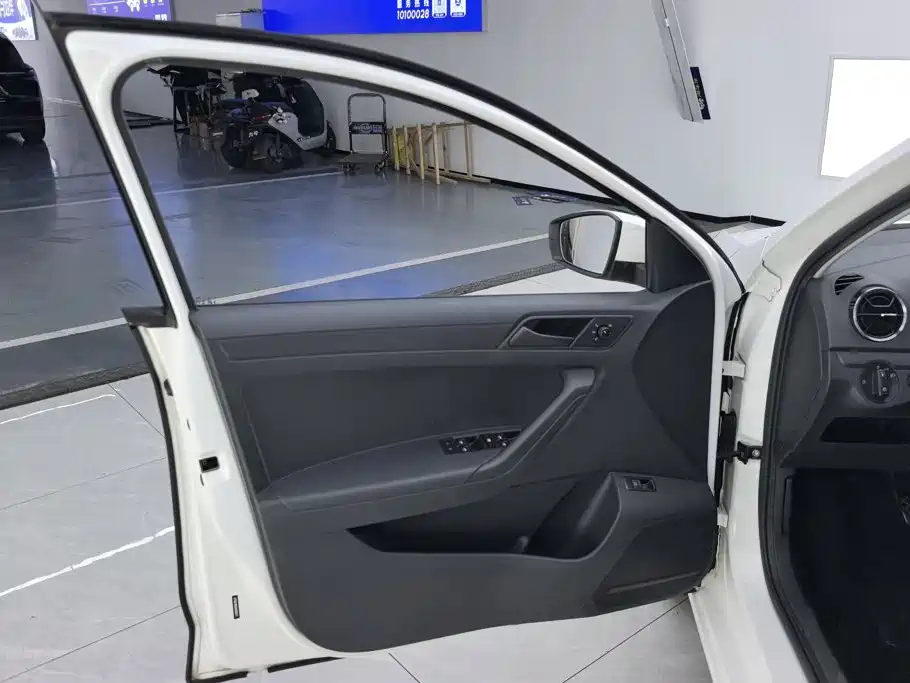 Volkswagen Jetta 2018