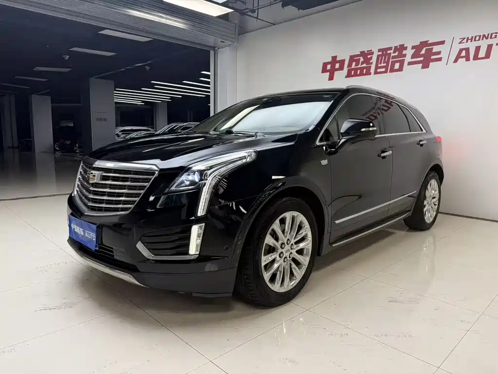Cadillac XT5 2017 — фото 1