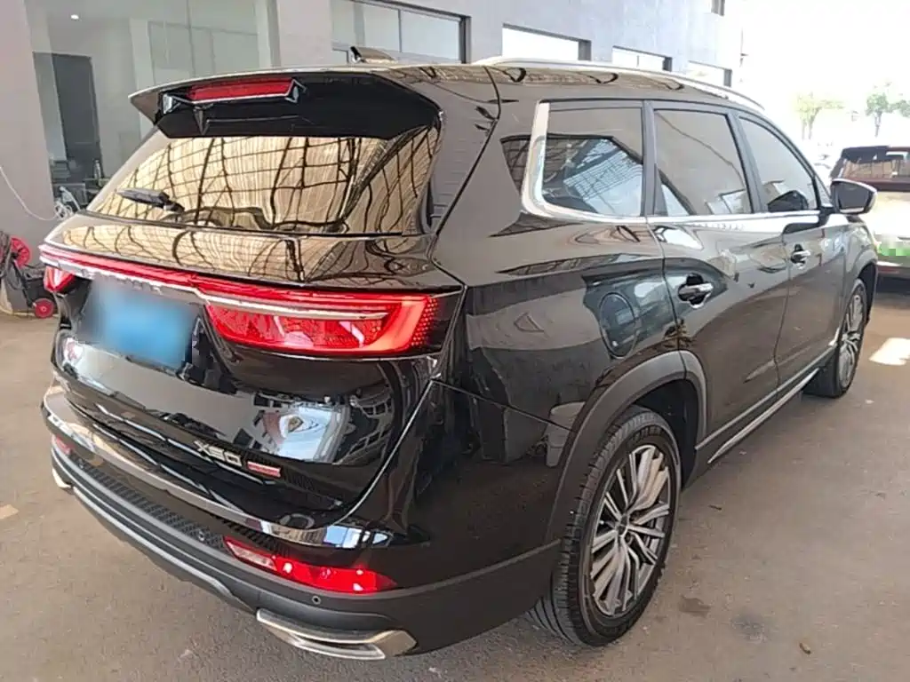 Jetour X90 PLUS 2025