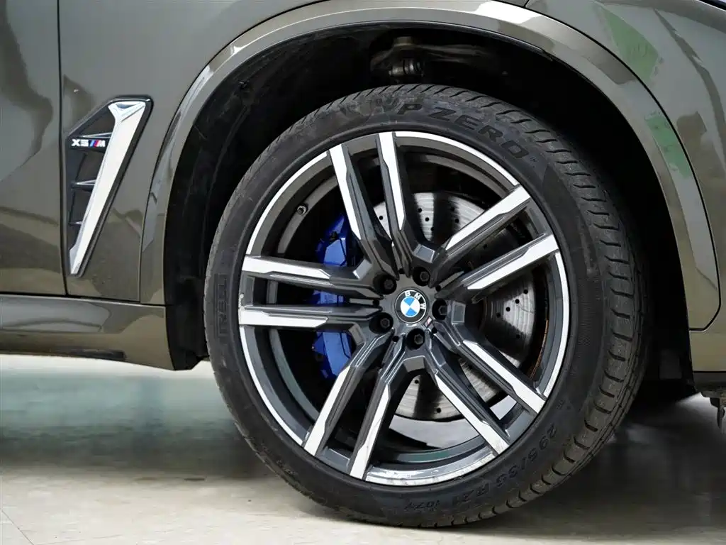 BMW X5 M 2020 — фото 52