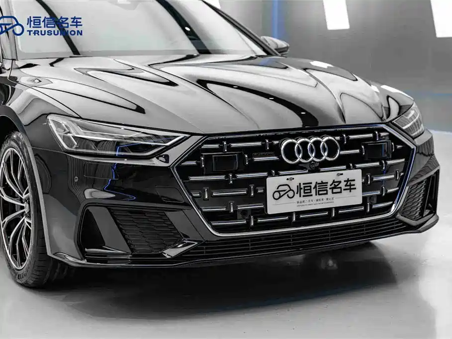 Audi A7L 2025 — фото 9