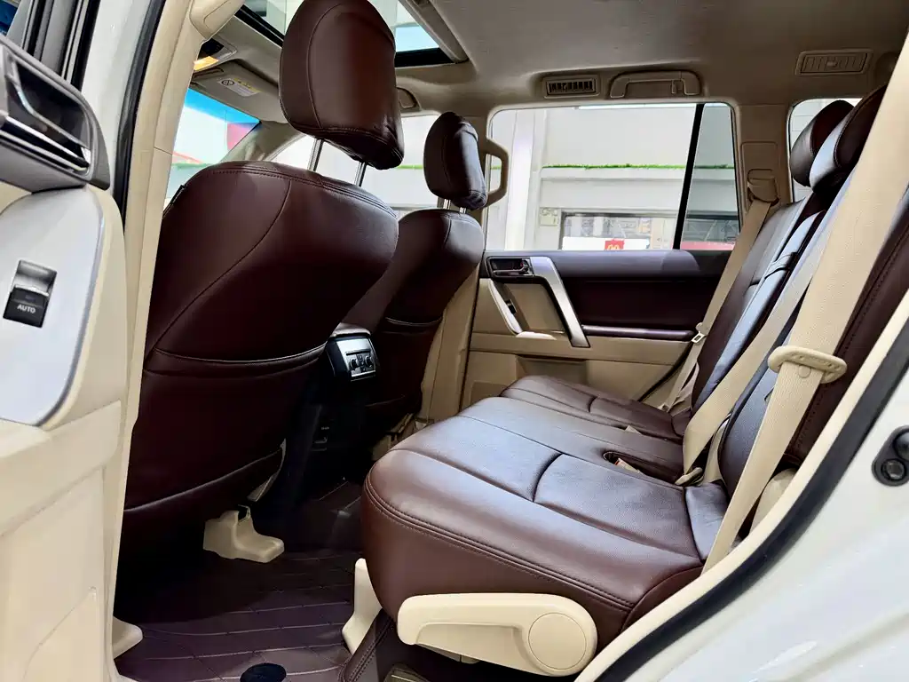 Toyota Prado 2018 — фото 14