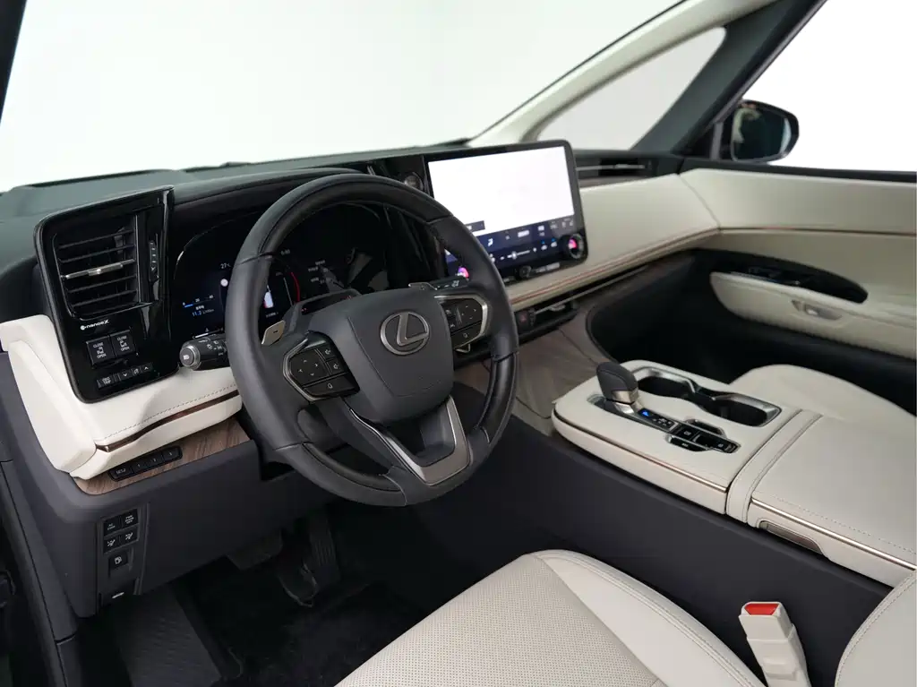 Lexus LM 2026 — фото 19