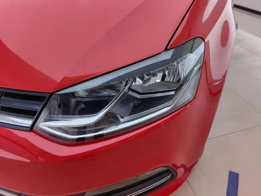 Volkswagen Polo 2014