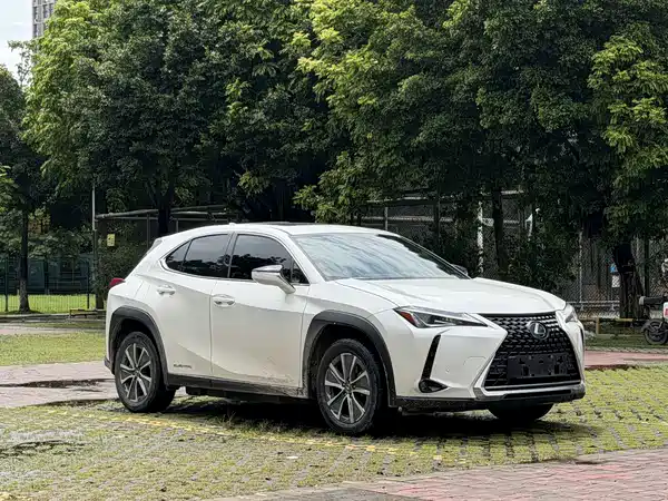 Lexus UX New Energy 2023
