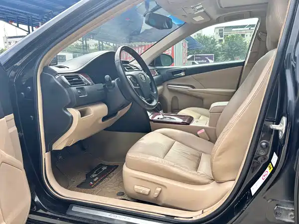 Toyota Camry 2012