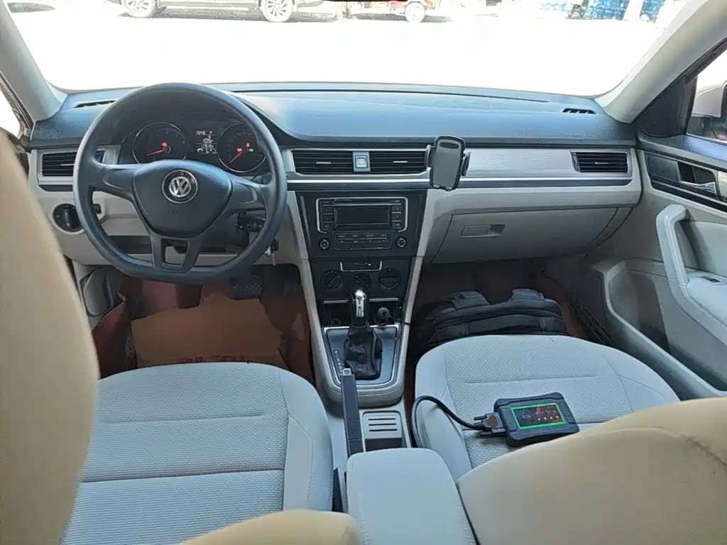 Volkswagen Bora 2016