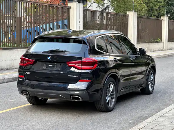 BMW X3 2021