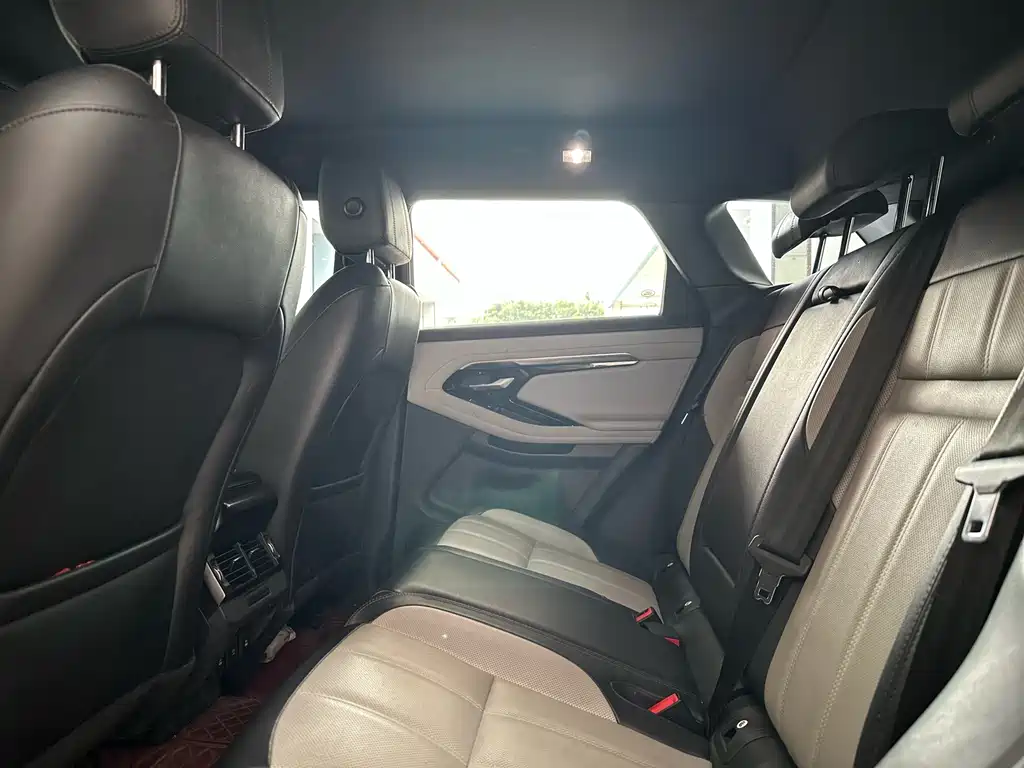Land Rover Evoque 2020 — фото 7